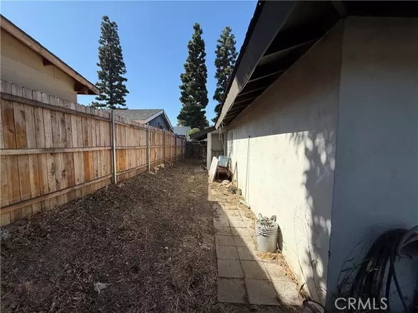Northridge, CA 91324,18711 Knapp ST