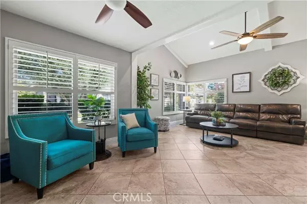 Valencia, CA 91355,24678 Golfview DR