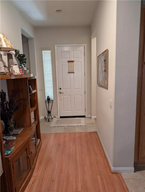 Apple Valley, CA 92308,10858 Katepwa ST