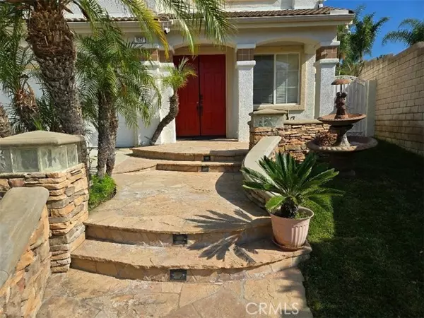 Placentia, CA 92870,1527 Evans LN