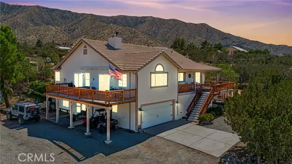 CA 93543,11720 Honeybee LN