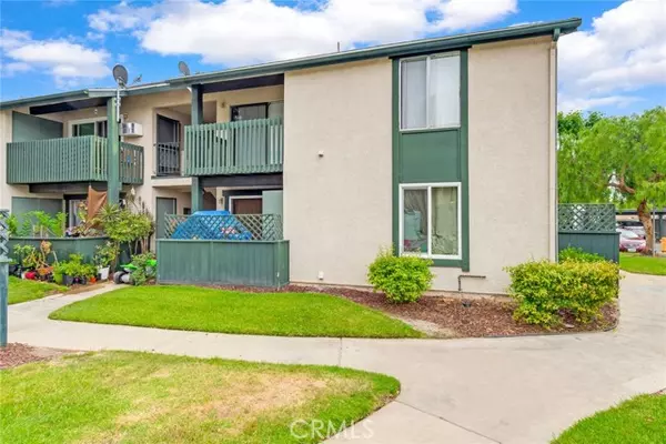 23292 Orange AVE 6, Lake Forest, CA 92630