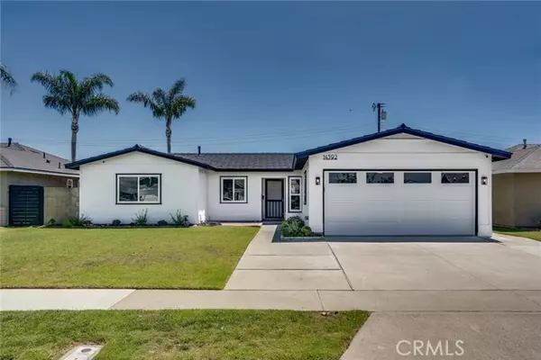 Huntington Beach, CA 92647,14392 Fairview LN