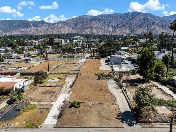 Altadena, CA 91001,797 New York Dr