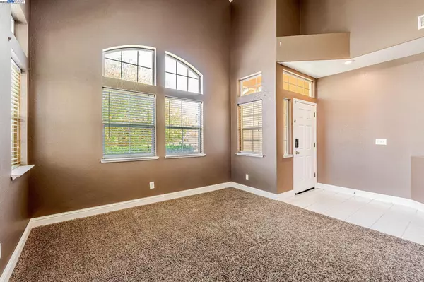 Manteca, CA 95336,1786 Bergthold Ct