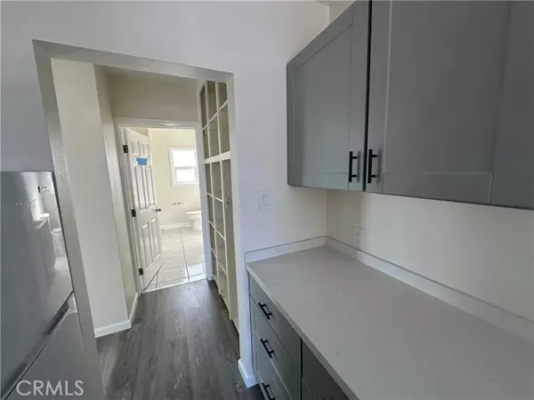 Hollywood, CA 90028,6326 Franklin AVE