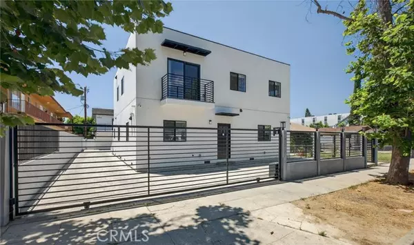 14732 Gilmore ST 2, Van Nuys, CA 91411