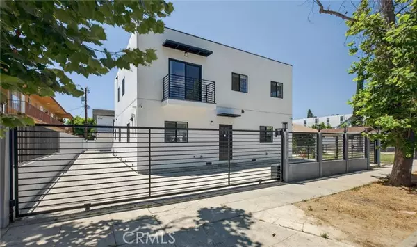 14732 Gilmore ST 2, Van Nuys, CA 91411