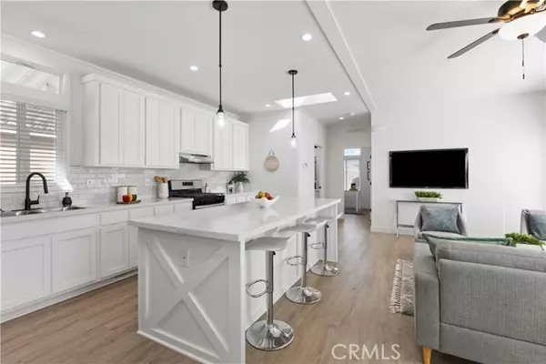 Westminster, CA 92683,15621 Beach Blvd. #19 19