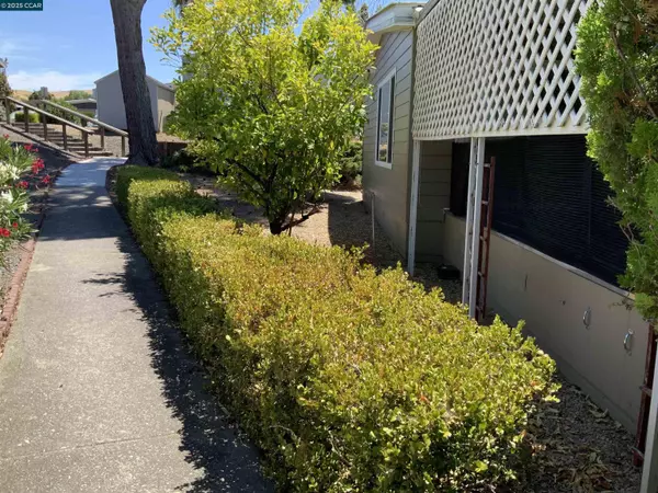 Bay Point, CA 94565-0000,530 Michele Ct.