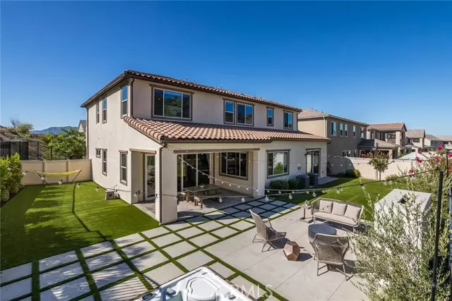 17701 Ridgeline CT, Saugus, CA 91350