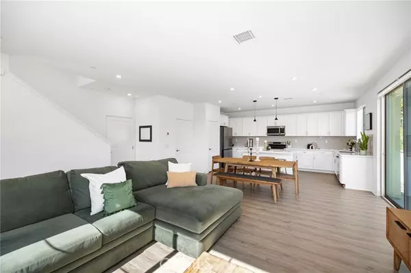 Oceanside, CA 92056,1851 Mesquite WAY