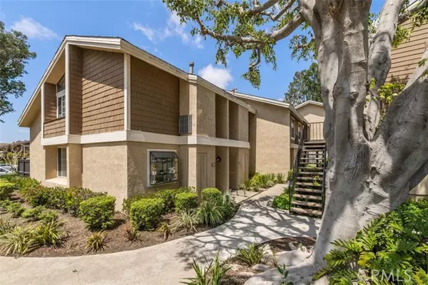 26 Lakepines, Irvine, CA 92620