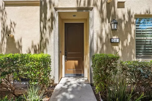 Irvine, CA 92620,244 Rose Arch