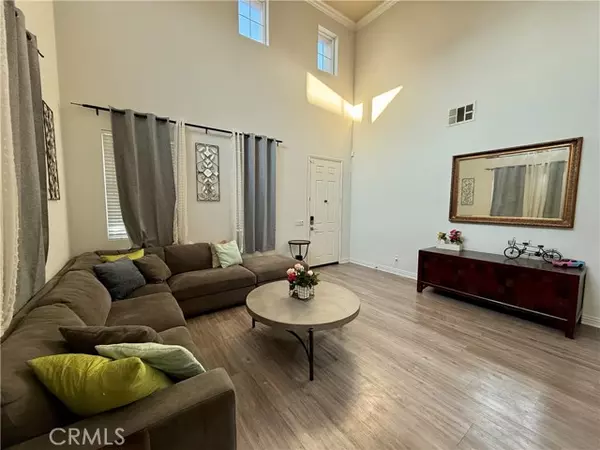 San Bernardino, CA 92407,3863 American Elm RD