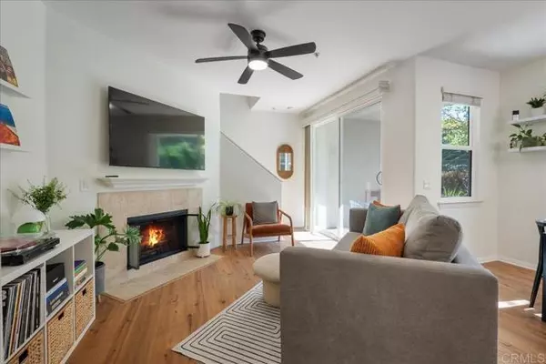 13015 Evening Creek Dr 18, San Diego, CA 92128