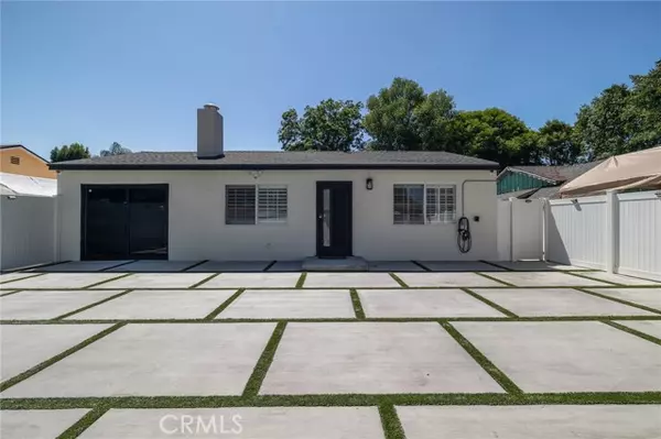 7315 Jamieson AVE, Reseda, CA 91335