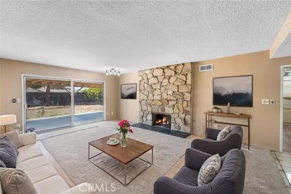 North Hills, CA 91343,9946 Ruffner AVE