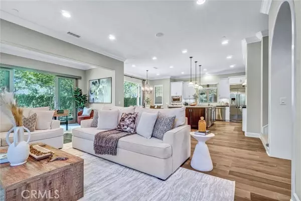 Irvine, CA 92602,135 Bridle PATH
