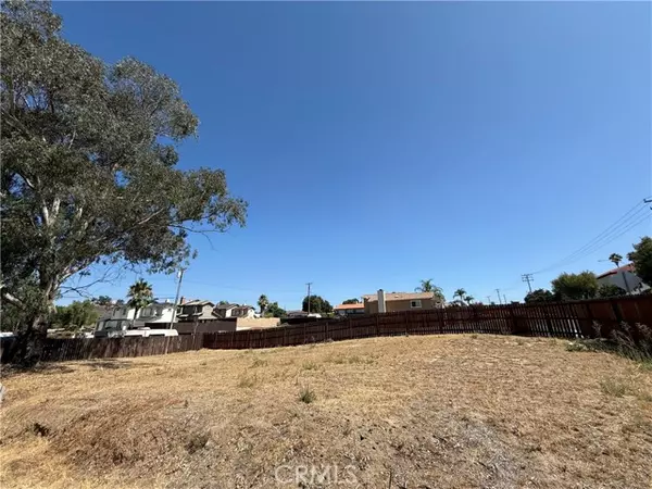 Lake Elsinore, CA 92530,0 Mohr St. 374-191-031