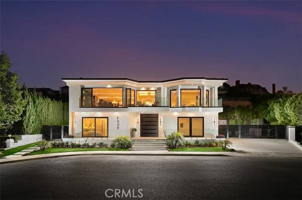 4 Narbonne, Newport Beach, CA 92660