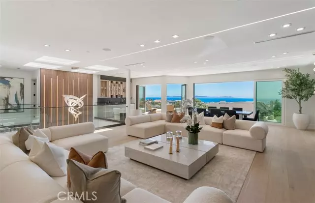 4 Narbonne, Newport Beach, CA 92660
