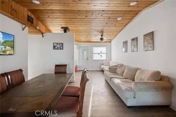 Lancaster, CA 93536,46417 Kings Canyon RD