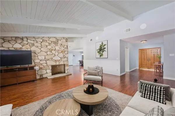 Granada Hills, CA 91344,12243 Kenny DR