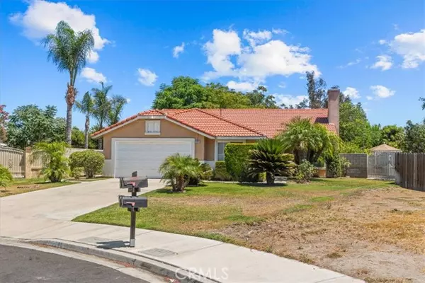 Fontana, CA 92335,15245 Tulip CT