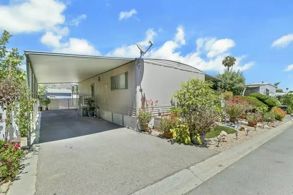 San Marcos, CA 92069,971 Borden RD SPC 98