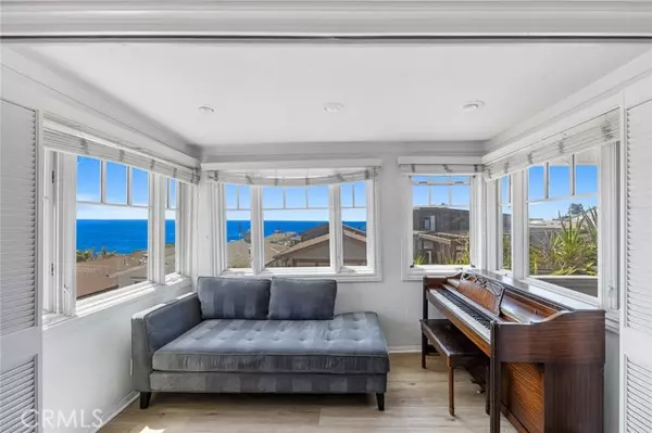 Laguna Beach, CA 92651,2750 Solana WAY