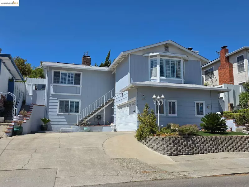 2362 Somerset Ave, Castro Valley, CA 94546