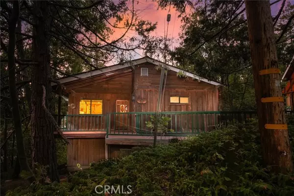 54781 Willow Cove LN, Bass Lake, CA 93604