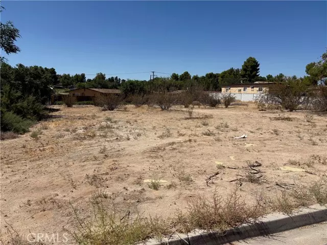 16333 Molino DR, Victorville, CA 92395