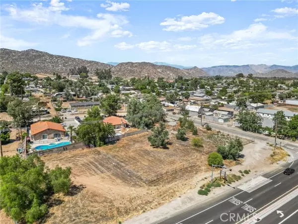 Hemet, CA 92545,33646 State Highway 74