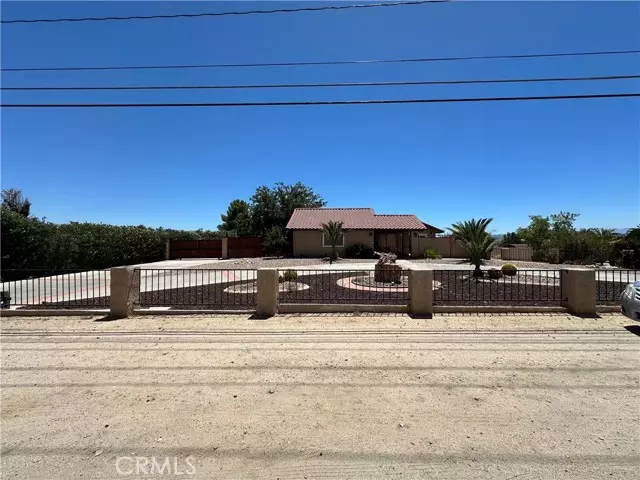 19391 Seneca RD, Apple Valley, CA 92307