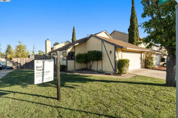 100 Boardwalk WAY, Hayward, CA 94544