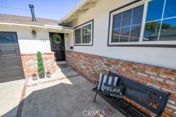 Orange, CA 92867,751 N Clinton ST