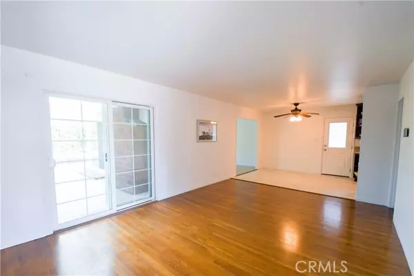 Orange, CA 92867,751 N Clinton ST