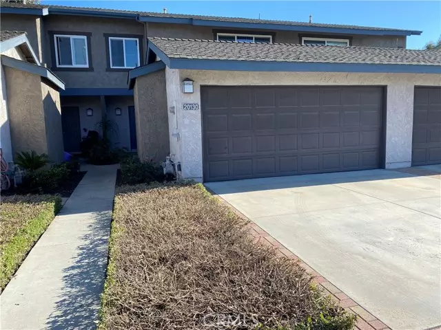Lakewood, CA 90715,20130 Village Green DR