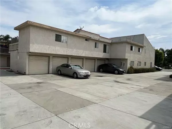 Huntington Beach, CA 92649,16771 Green LN