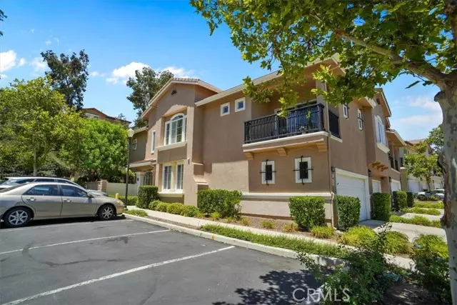 27955 Trillium LN, Valencia, CA 91354