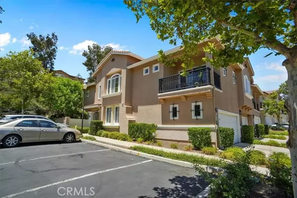 27955 Trillium LN, Valencia, CA 91354