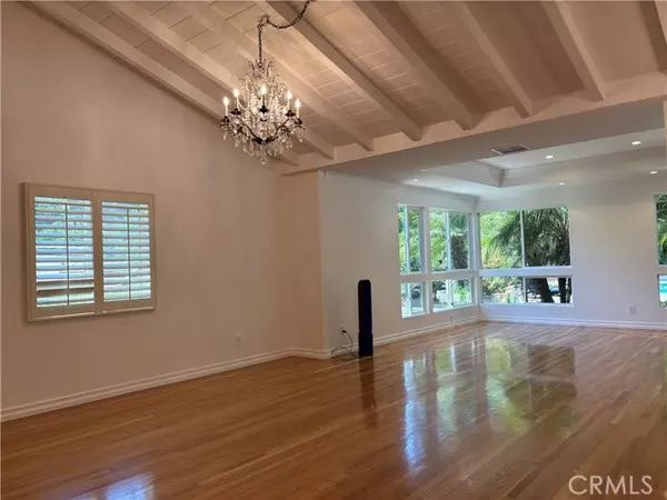 La Canada Flintridge, CA 91011,1631 Leycross DR