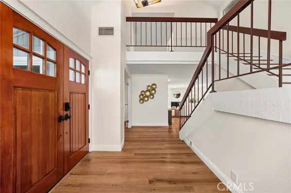 Anaheim Hills, CA 92807,719 S Goldfinch WAY