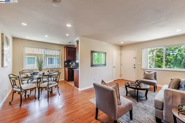 Union City, CA 94587,32632 Brenda WAY