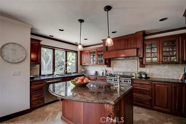 Seal Beach, CA 90740,620 Coastline DR