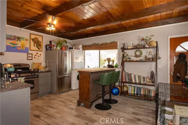 1025 W Country Club BLD, Big Bear City, CA 92314