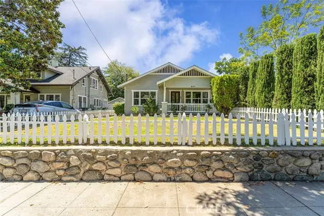 617 N Wilson AVE, Pasadena, CA 91106