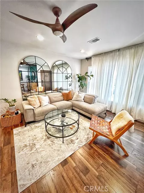 Glendale, CA 91201,523 Davis AVE